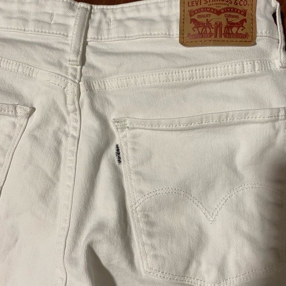 Levi’s 721 High Rise Ankle - Picture 8 of 9